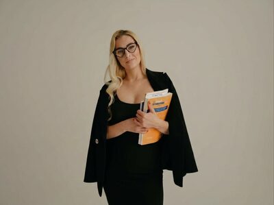 Карина Тельнова